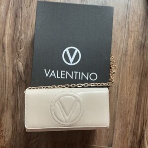NWT Authentic Valentino White Leather Wallet on Chain gold